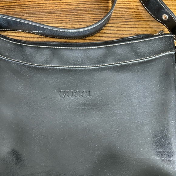 Handbags - Black crossbody